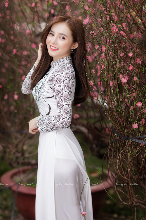 电子竞技的科技学研究：技术创新与应用前景，电子竞技领域