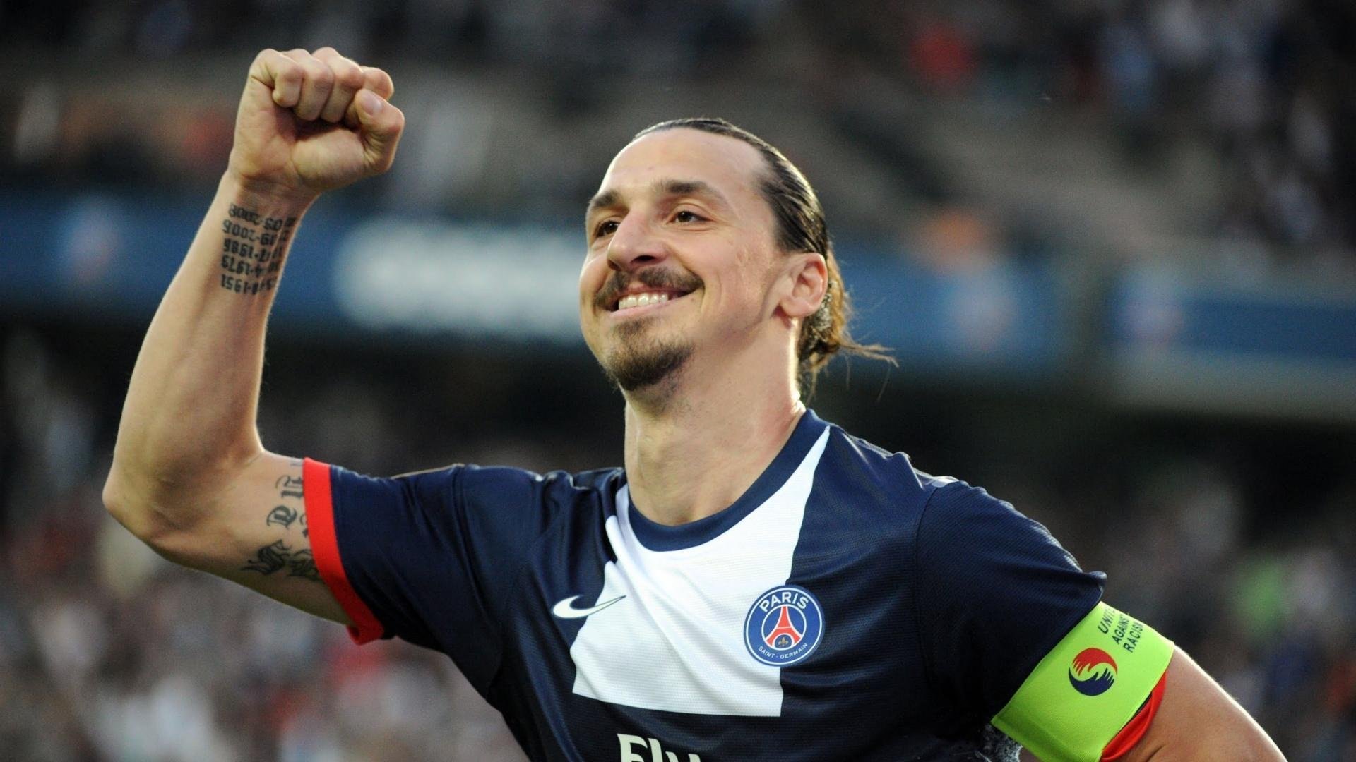 巴黎圣日耳曼前锋状态神勇,成为焦点人物,巴黎圣日耳曼前锋名单