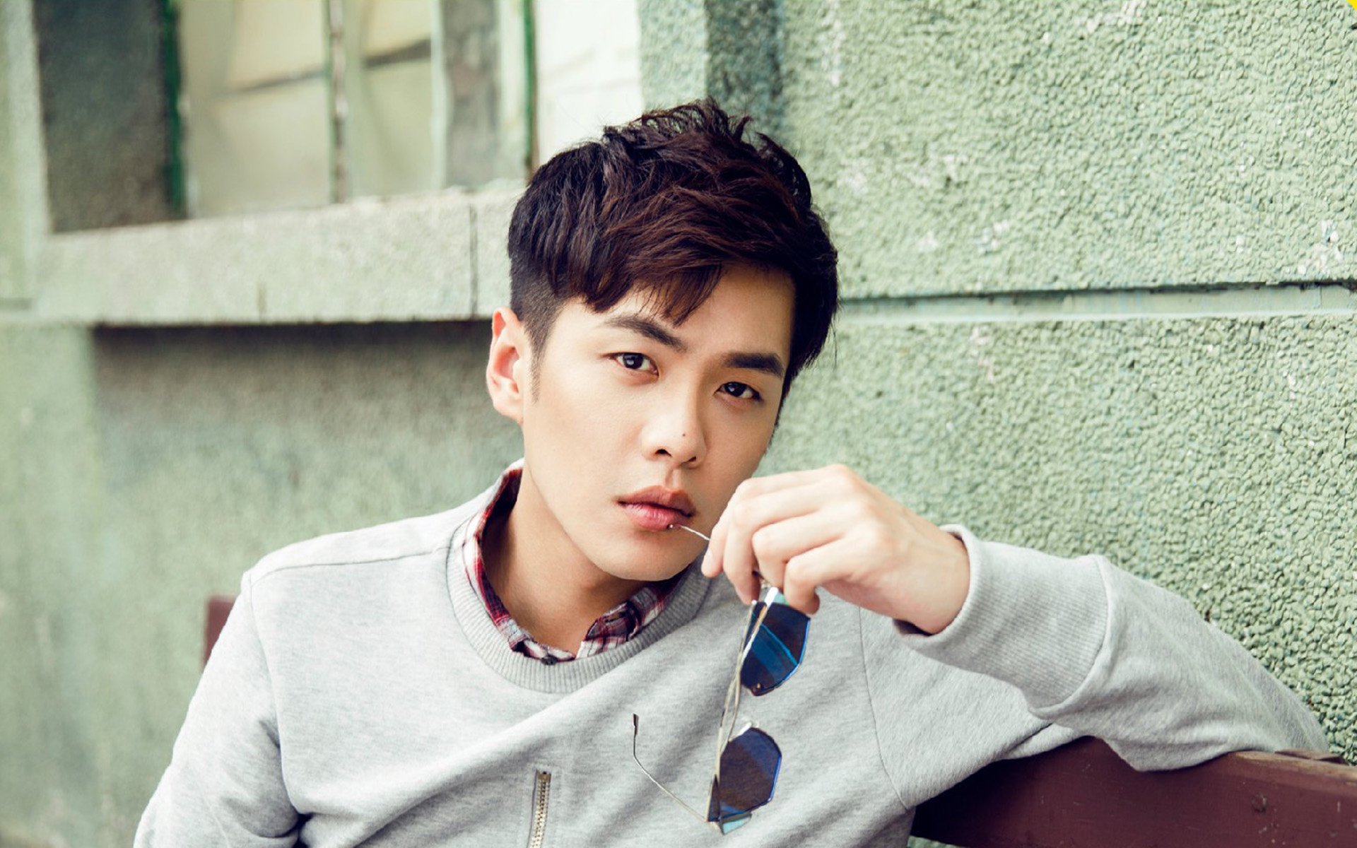 全国青少年足球冠军赛激烈角逐阶段赛事，全国青少年足球选拔赛